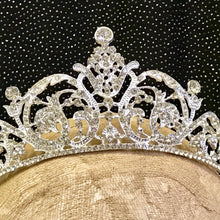 Load image into Gallery viewer, Classic Silver Diamante Tiara - Phoenix Menswear