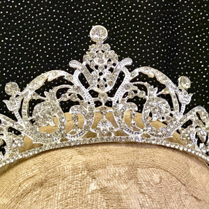 Classic Silver Diamante Tiara - Phoenix Menswear