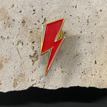 Load image into Gallery viewer, Enamel Pin - Bowie Lightning Bolt - Phoenix Menswear