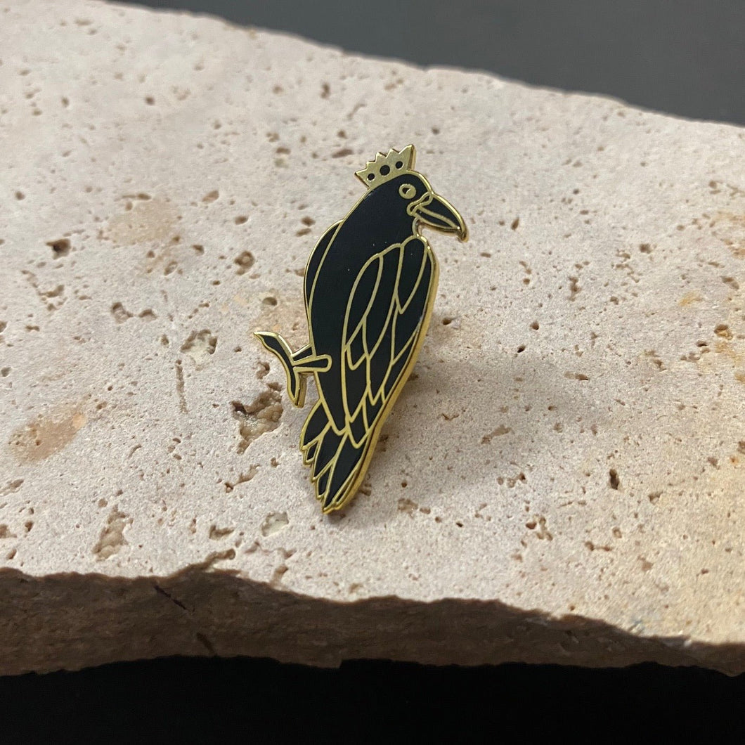 Enamel Pin - Raven with Crown - Phoenix Menswear