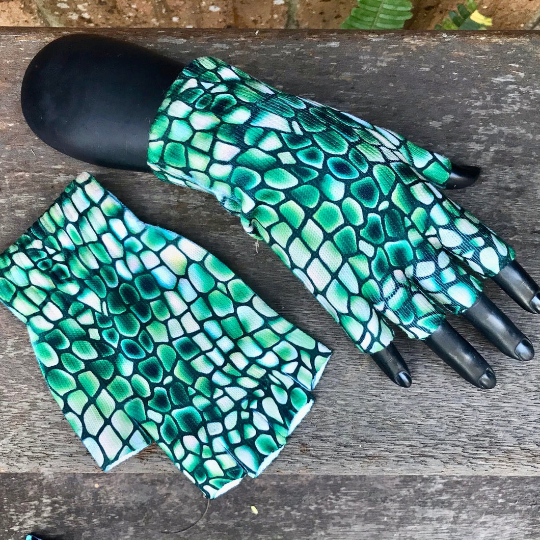 Fingerless Gloves Green Reptile print - Size S/M - Phoenix Menswear