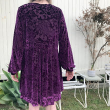 Load image into Gallery viewer, Free People Women&#39;s L/S Velvet Burnout Tunic Dress in Purple Sz S - OOAK - Phoenix Menswear