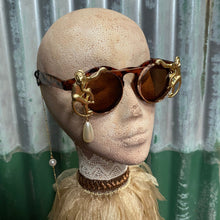 Load image into Gallery viewer, Monkey Sunglasses with Pearl Chain - Phoenix Menswear