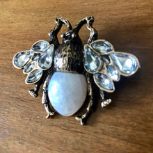 Load image into Gallery viewer, Pearl &amp; Diamante Bee Pin Brooch - Phoenix Menswear