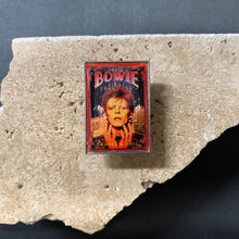 Load image into Gallery viewer, Pin - David Bowie Ziggy Stardust - Phoenix Menswear