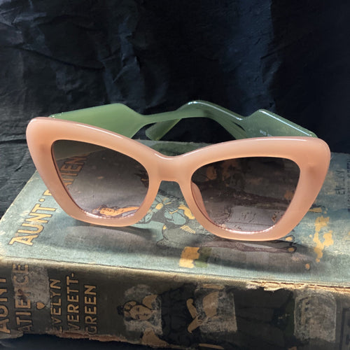Retro Cat Eye Sunglasses UV 400 - Pink/Green - Phoenix Menswear