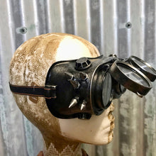 Load image into Gallery viewer, Silver Steampunk Goggles - Phoenix Menswear