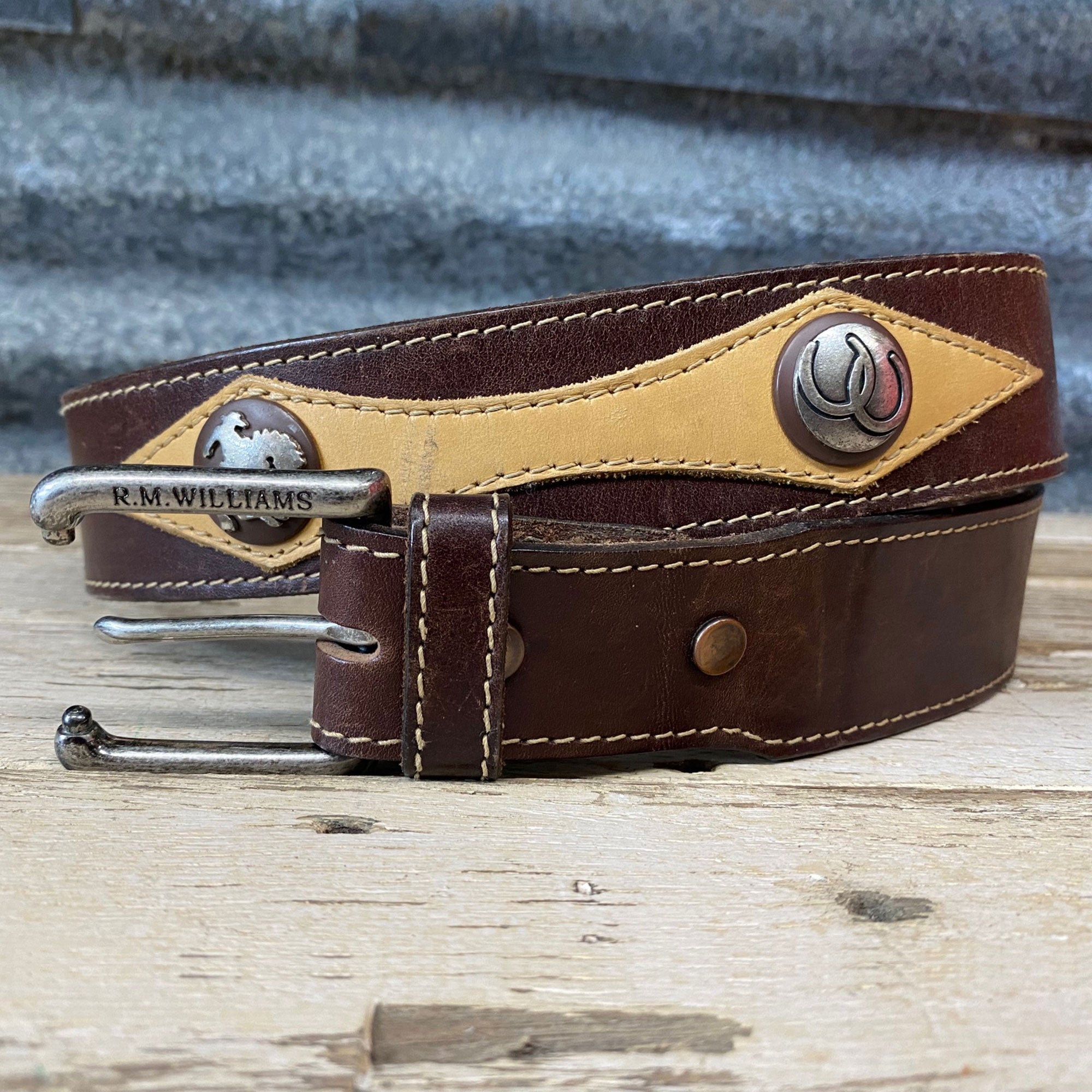 Rm williams hobble belt store