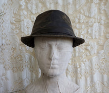 Load image into Gallery viewer, Waxed Cotton Trilby - Phoenix Menswear