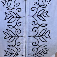 Load image into Gallery viewer, White Linen Sandra Steiner Kaftan Dress Zippered Black Leaf Embroidery Short Sleeve Sz L - OOAK - Phoenix Menswear